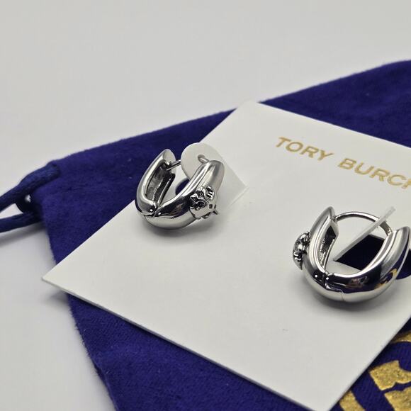 NEW Tory Burch Silver Chunky Huggie Hoop Earrings Logo Small Casual Everyday - Picture 3 of 4